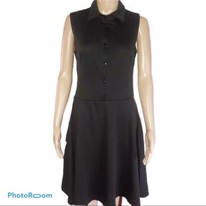 Foggy sleeveless buttoned dress